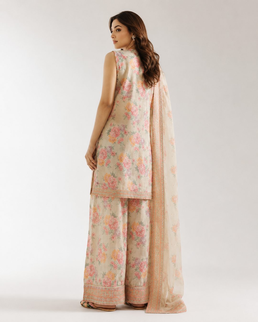 Soft Peach Bloom 3 Piece Suit – Image 5