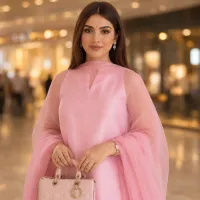 Zariya Pink Luxe Silk Suit With Sheer Dupatta – Image 3