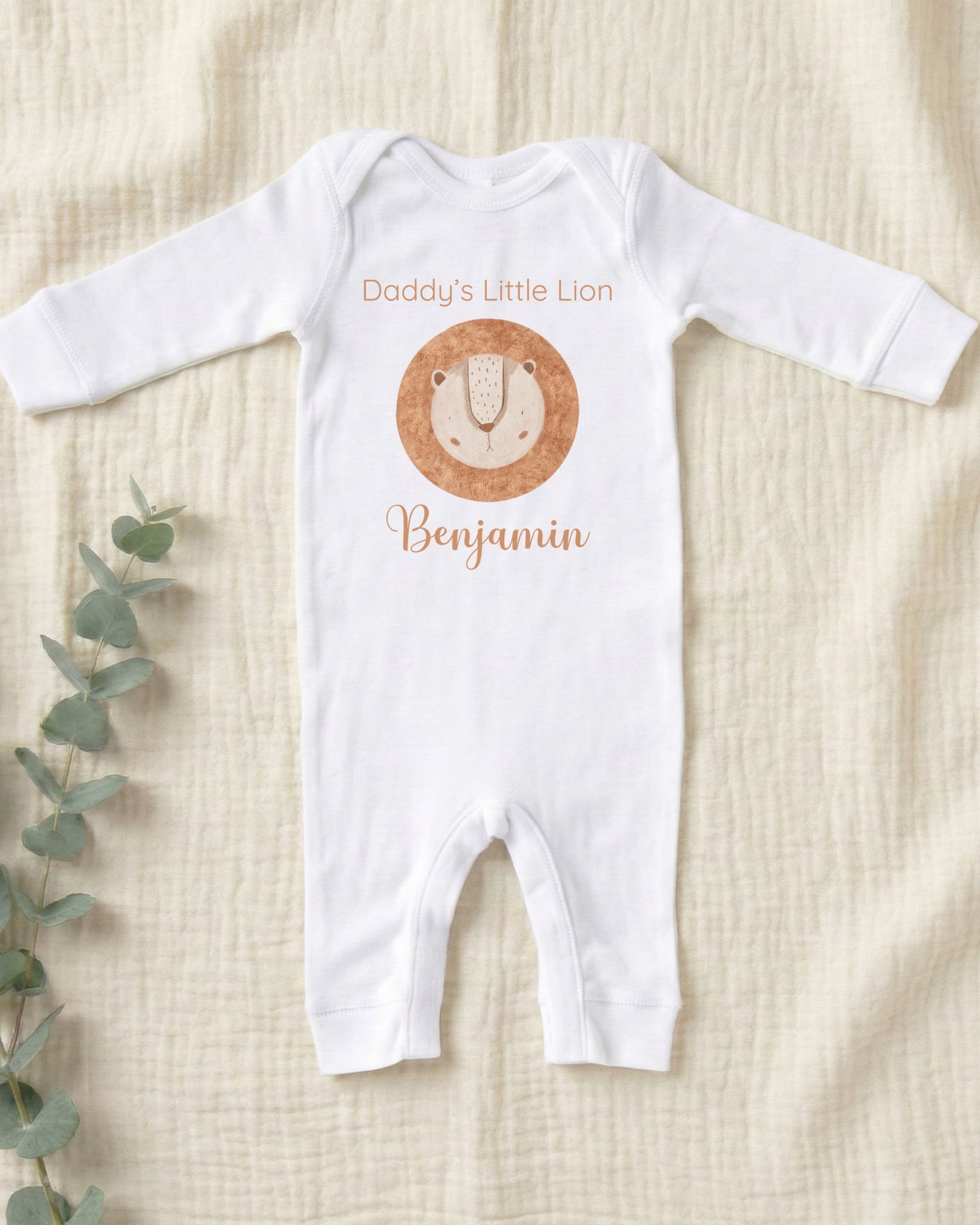 Daddy's Little Lion – Image 3