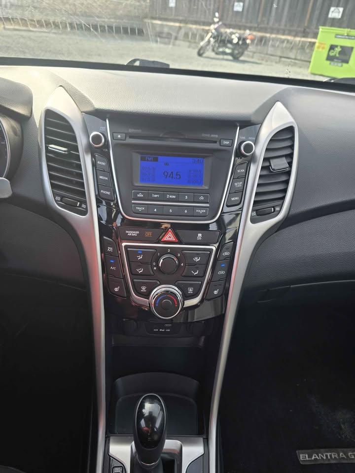 2013 Ford Focus | 64K KM – Image 9