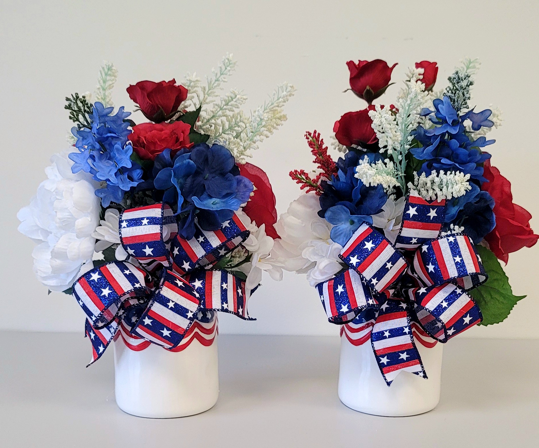 Star-Spangled Summer Floral Centerpiece – Image 1