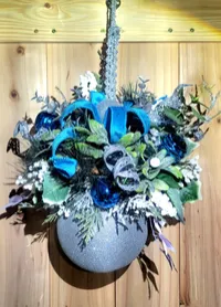 Silver & Aqua Sparkling Winter Kissing Ball – Image 2