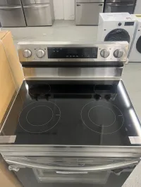 Samsung NE63A6111SS - NE63A6111SS/AC Electric Range, 6.3 cu. ft. Capacity, 30 inch – Image 3