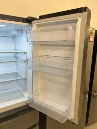 Frigidaire FRMS2733AV00 27.8 Cu. Ft. French Door Refrigerator – Stainless Steel – Image 7