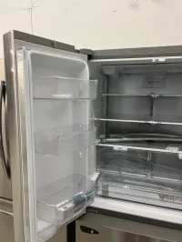LG LF27D6200S/00 27 Cu. Ft. French Door Refrigerator – Stainless Steel – Image 4