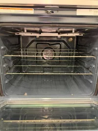 Whirlpool YMFES7030SZ0 6.4 Cu. Ft. Smart Front Control Electric Range – Stainless Steel – Image 4