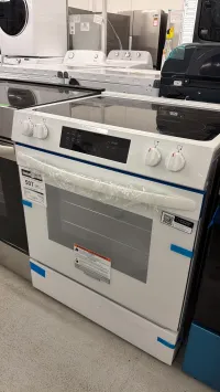 Frigidaire VFCFE306CAWJ 30" Freestanding Electric Range – White – Image 2
