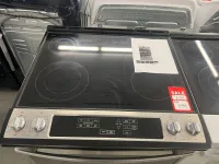 Amana YAES6603SFS 30" Slide-In Electric Stove – Self-Clean, Glass Cooktop, Black Stainless – Image 3