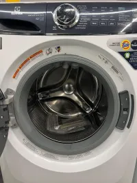 Electrolux ELFE762CBW0/ELFW7626BW2 Front Load Washer Dryer Set 4.5/8.0 Cu Ft – Steam  – Image 5