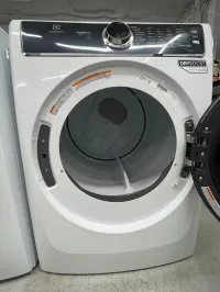 Electrolux ELFE762CBW0/ELFW7626BW2 Front Load Washer Dryer Set 4.5/8.0 Cu Ft – Steam  – Image 2