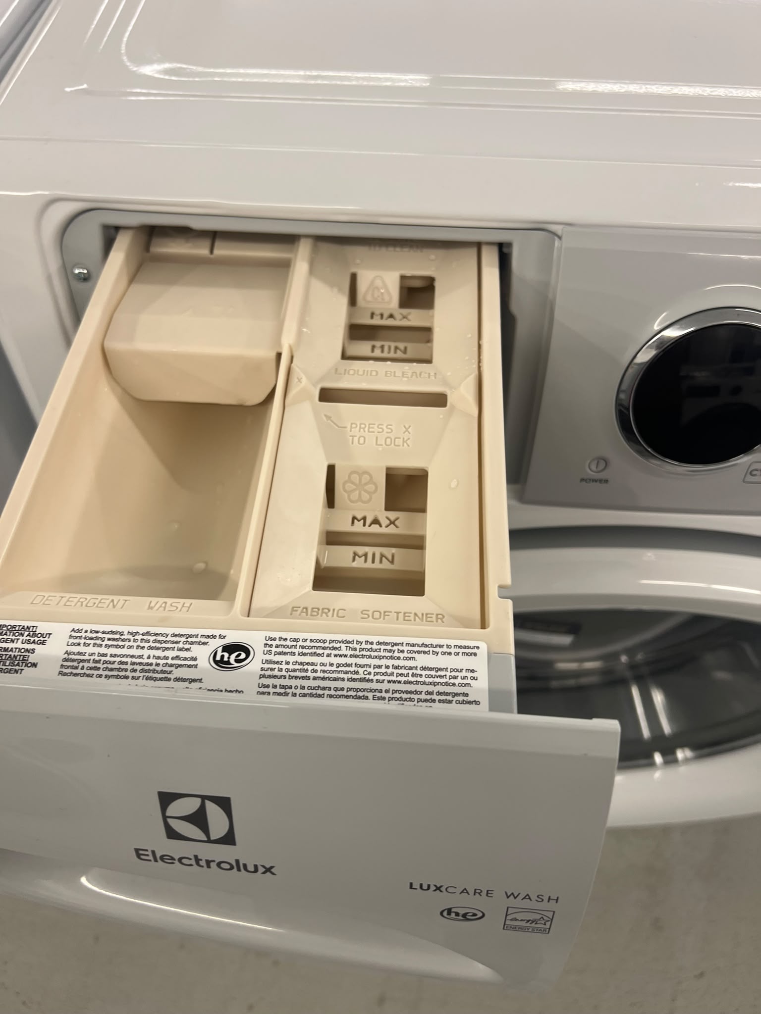 Electrolux Front Load Washer & Dryer Set – ELFW733AW2 & ELFE733CAW1 – Image 4