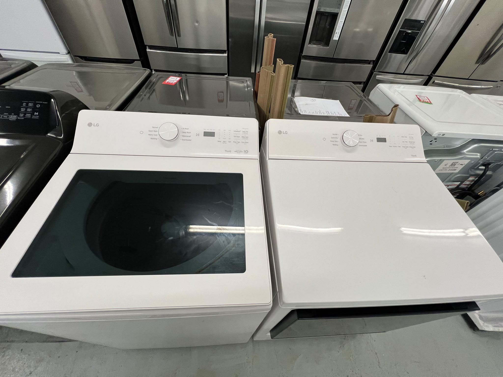 LG WT8200CW Top Load Washer & DLE8200W Electric Dryer Set | 5.8 Cu. Ft. Washer & 7.3 Cu. Ft. Dryer | White – Image 2