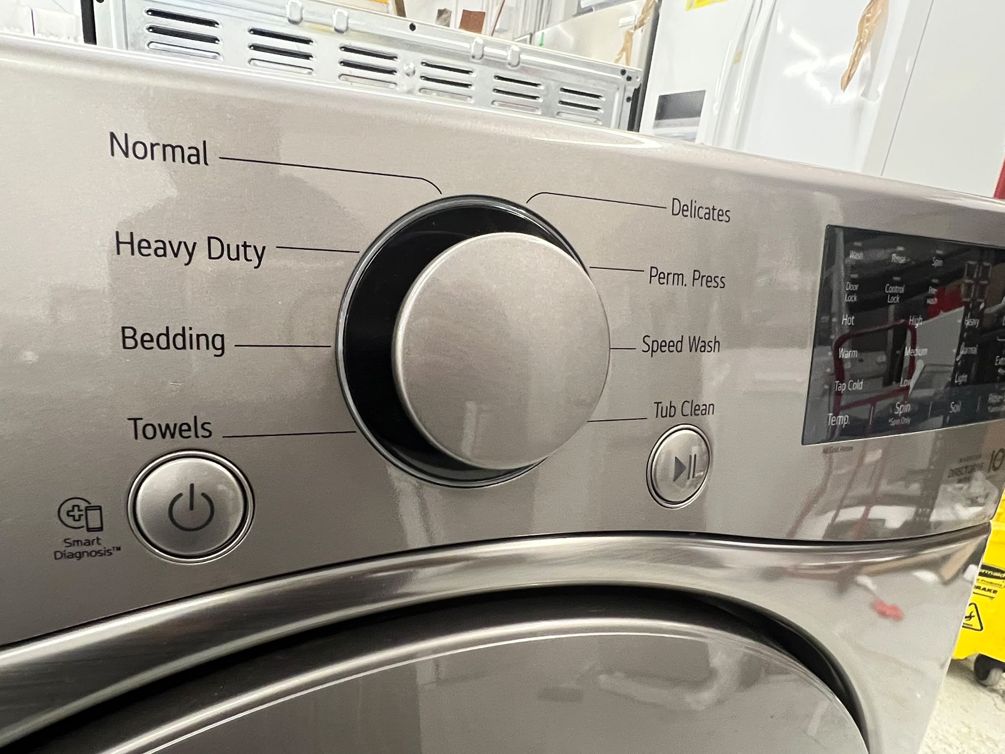 LG WM3400CV 5.2 Cu. Ft. Front Load Washer with ColdWash® | Graphite Steel – Image 2