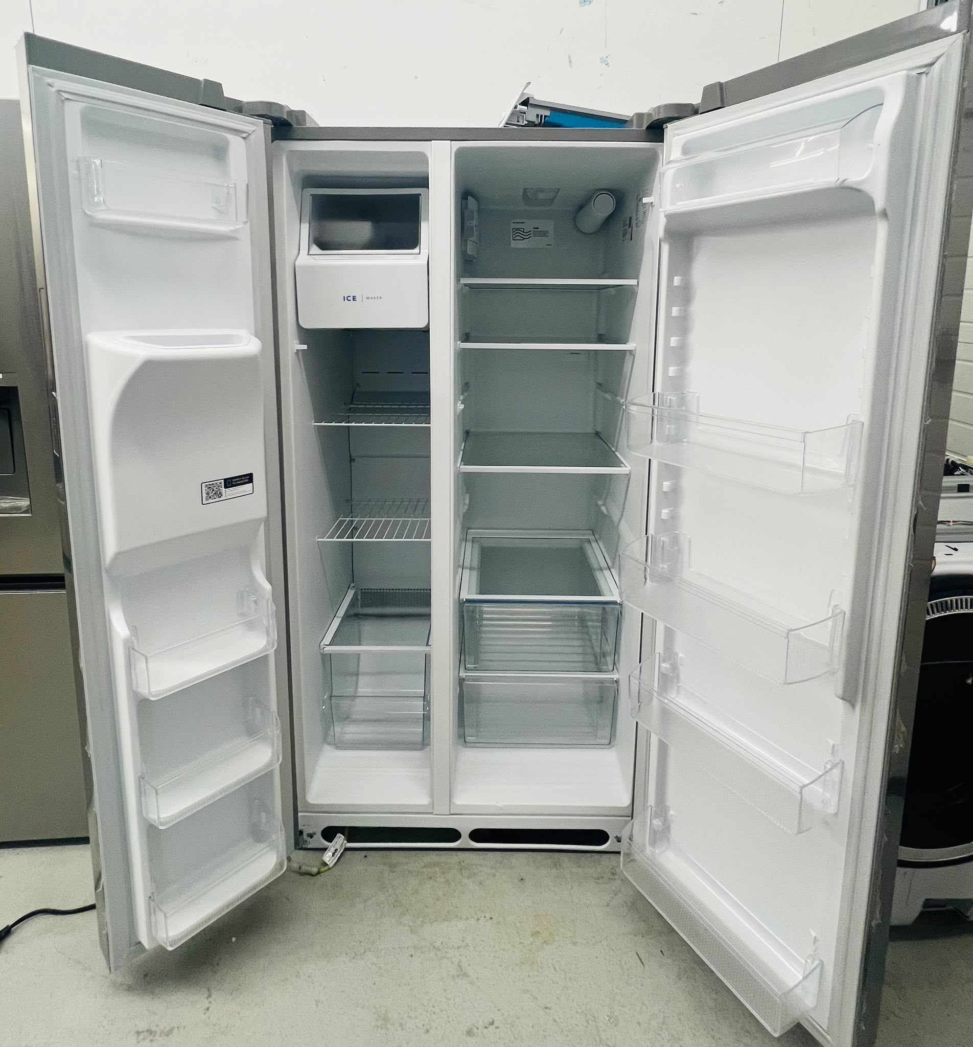 Frigidaire FRSS26LSAFE 25.6 Cu. Ft. Side-by-Side Refrigerator | Stainless Steel – Image 2