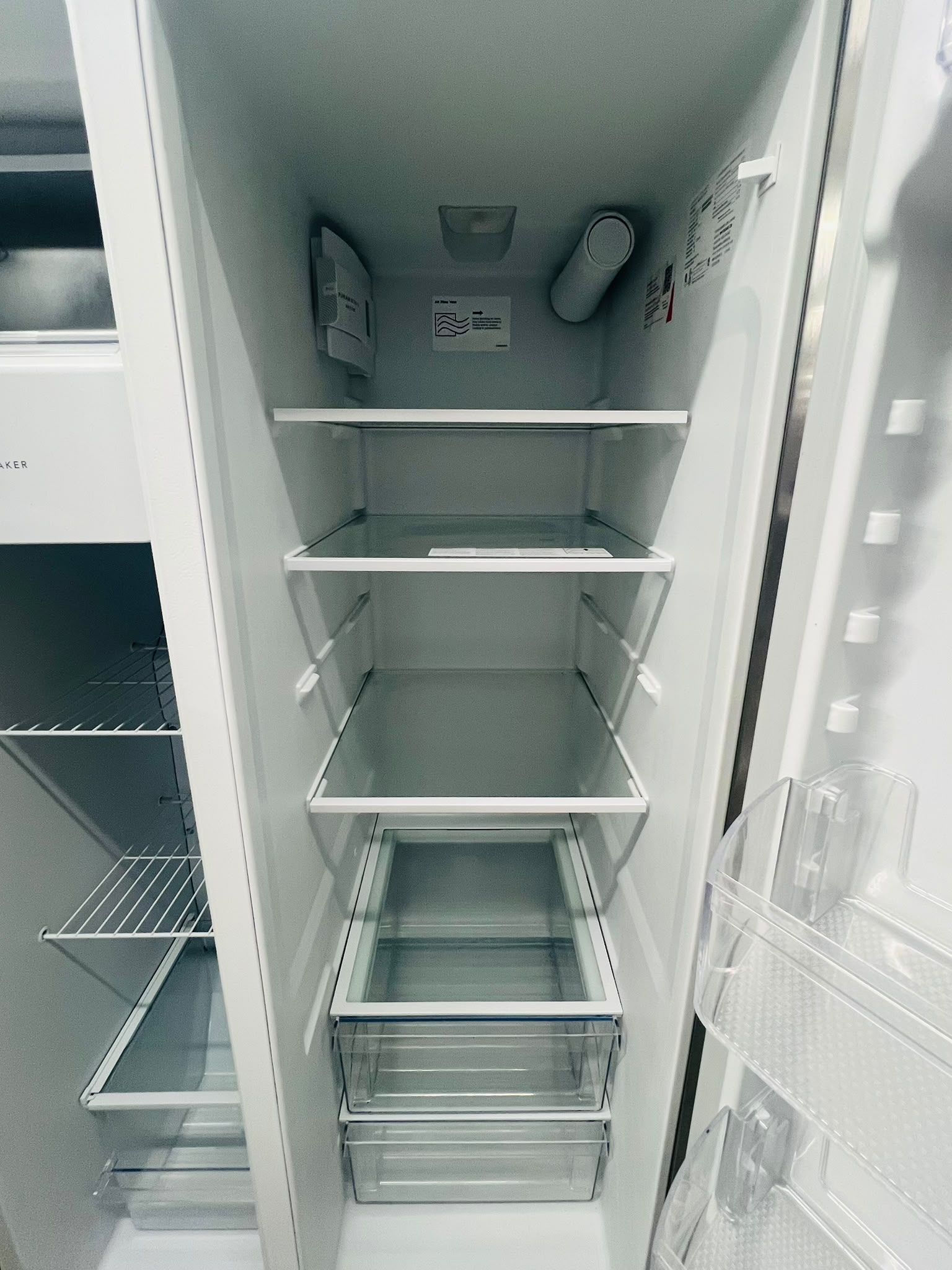 Frigidaire FRSS26LSAFE 25.6 Cu. Ft. Side-by-Side Refrigerator | Stainless Steel – Image 5
