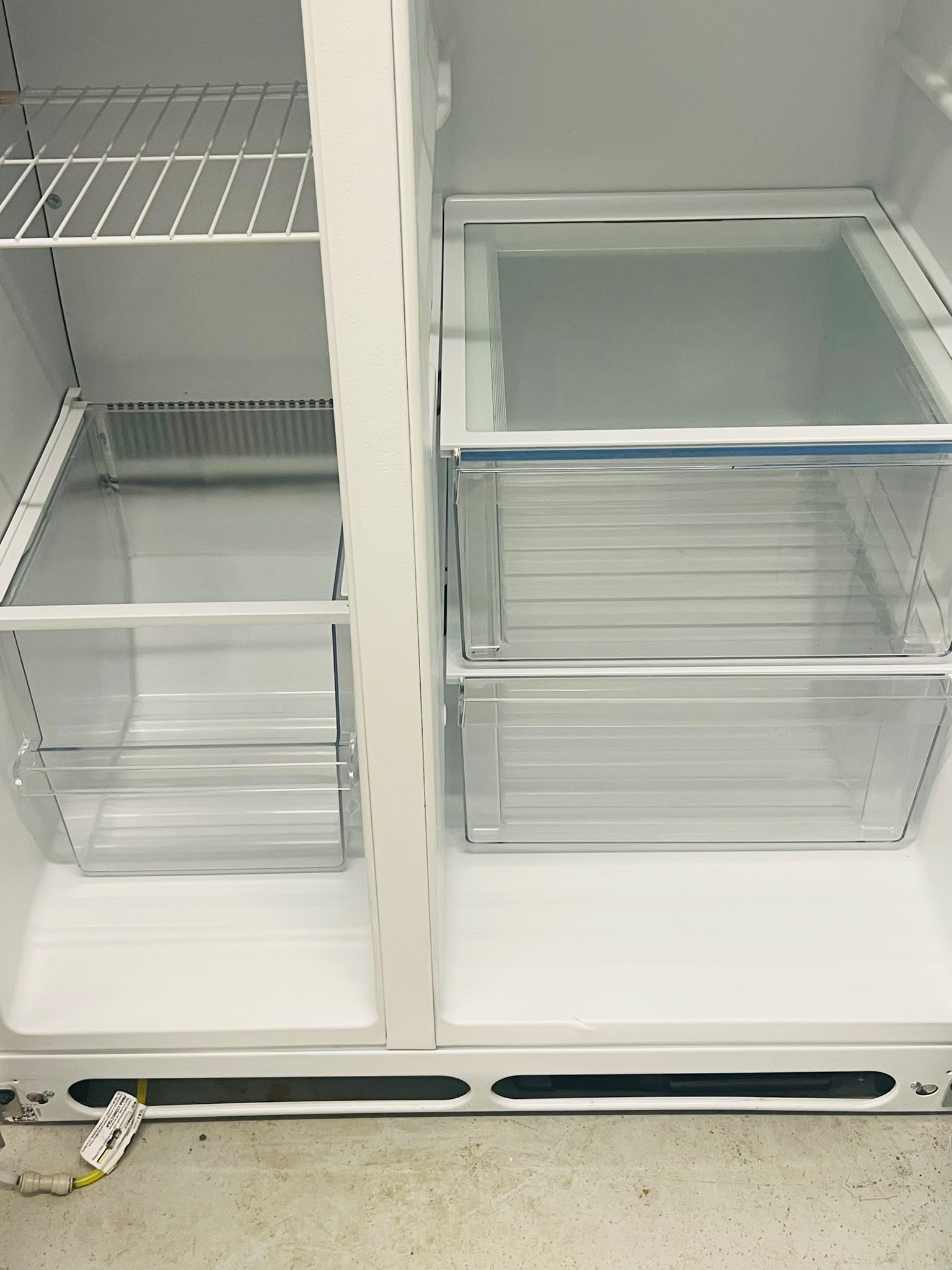 Frigidaire FRSS26LSAFE 25.6 Cu. Ft. Side-by-Side Refrigerator | Stainless Steel – Image 10