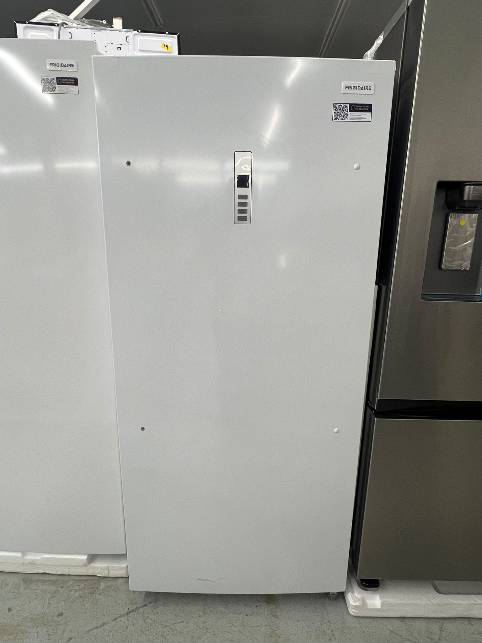 Frigidaire FRAE2136AW 21 Cu. Ft. Garage Ready Upright Refrigerator | White – Image 1