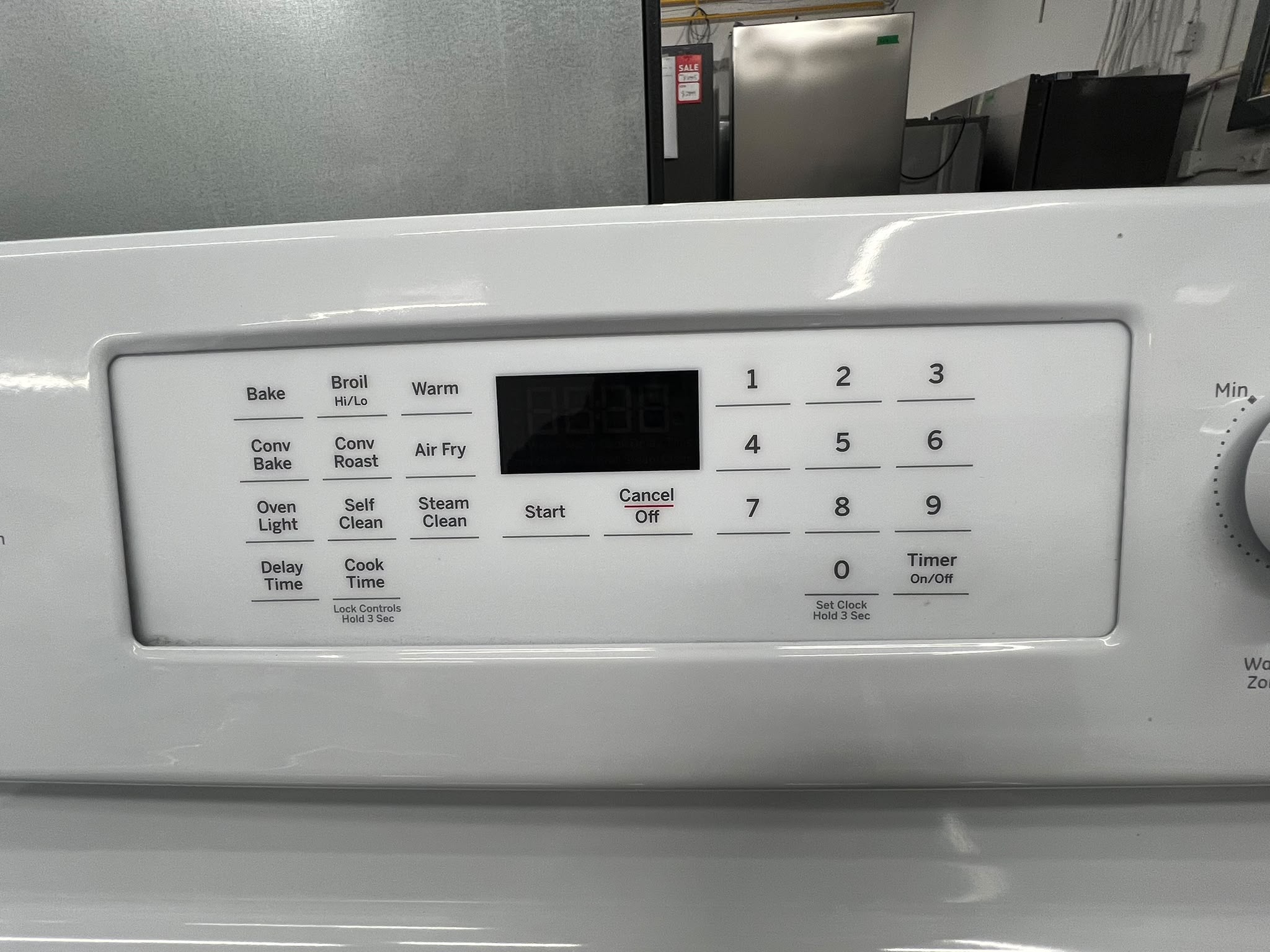 GE JCB840DVWW 30" 5.0 Cu. Ft. Electric Convection Range with No-Preheat Air Fry | White – Image 6
