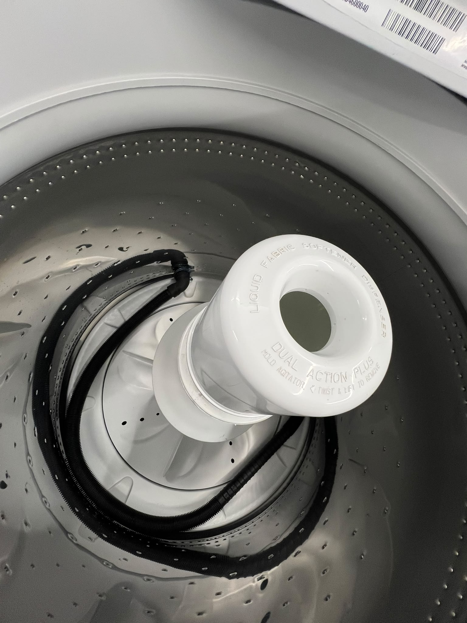 Maytag MVWP585GW 4.0 Cu. Ft. Washer & YMEDP586GW 7.4 Cu. Ft. Electric Dryer Set – Image 8
