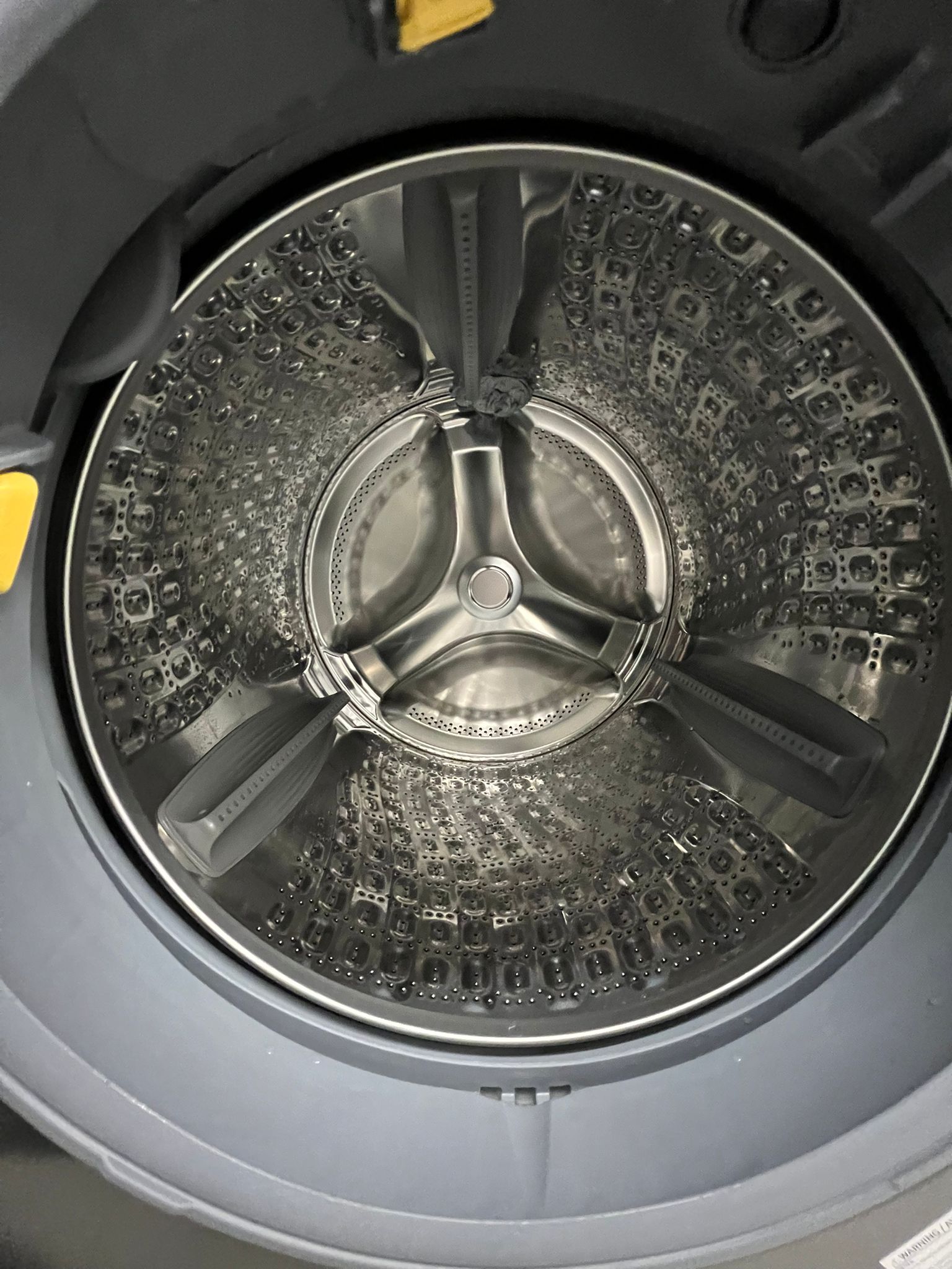Samsung Bespoke WF90F53ADS 6.1 Cu. Ft. Washer & DV90F53AES 7.6 Cu. Ft. AI Electric Dryer Set – Image 2