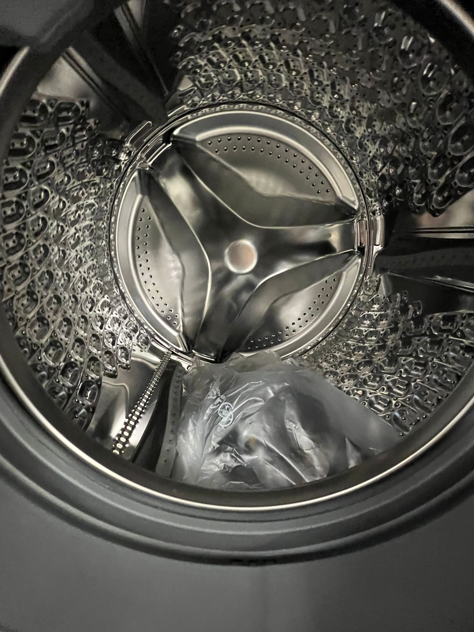 Samsung WW25B6800AW 2.9 Cu. Ft. Washer & DV25B6800EW 4.0 Cu. Ft. Electric Dryer Set – 24" – Image 9