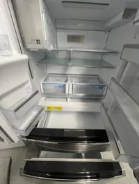 Frigidaire Gallery GRMC2273CF 21.5 Cu. Ft. 36" Counter-Depth 4-Door French Door Refrigerator – Image 4