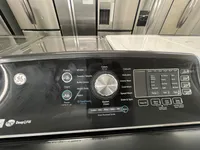 GE GTW690BMT0DG 5.3 Cu. Ft. Washer & GTD69EBPT0DG 7.4 Cu. Ft. Electric Dryer Set – 27" – Image 6