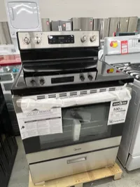 Midea MER30B12ASSC 5.1 Cu. Ft. 30" Freestanding Electric Range – Stainless Steel – Image 1