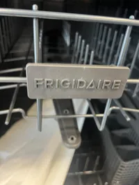 Frigidaire FDPC4314AW3A 24" Built-In Dishwasher – White, 14 Place Settings – Image 4