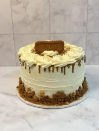 *NEW*Biscoff Crunch Cake  – Image 2