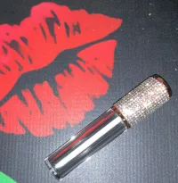 HoneyLips – Cherry, Diamond Cluster