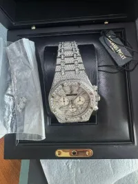 Audemars Piguet Royal Oak Chronograph 41mm Pavé Diamond – Image 1