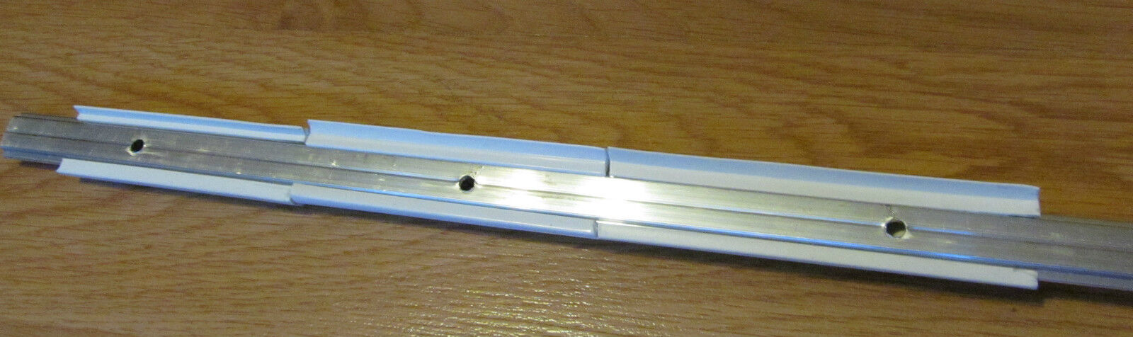92″ Aluminum Vinyl Trim Type T4 Small Retainer Track RV Trailer 5/8″x 3/16″ – Image 3