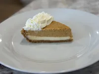 Premium 10-Inch Pie – Pumpkin Cheesecake