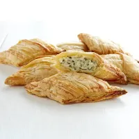G Pastizzi Spinach/Ricotta 50g { 12 } CODE -  4303 – Image 1