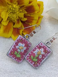 Small Rectangle Floral Earrings, Design 4 – Pink & White Flower