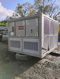 2019 Trane CGAM052F 52-Ton Air-Cooled Scroll Chiller – Image 1