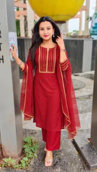 Maroon Red Ethnic Kurta Set with Golden Embroidery – Image 1