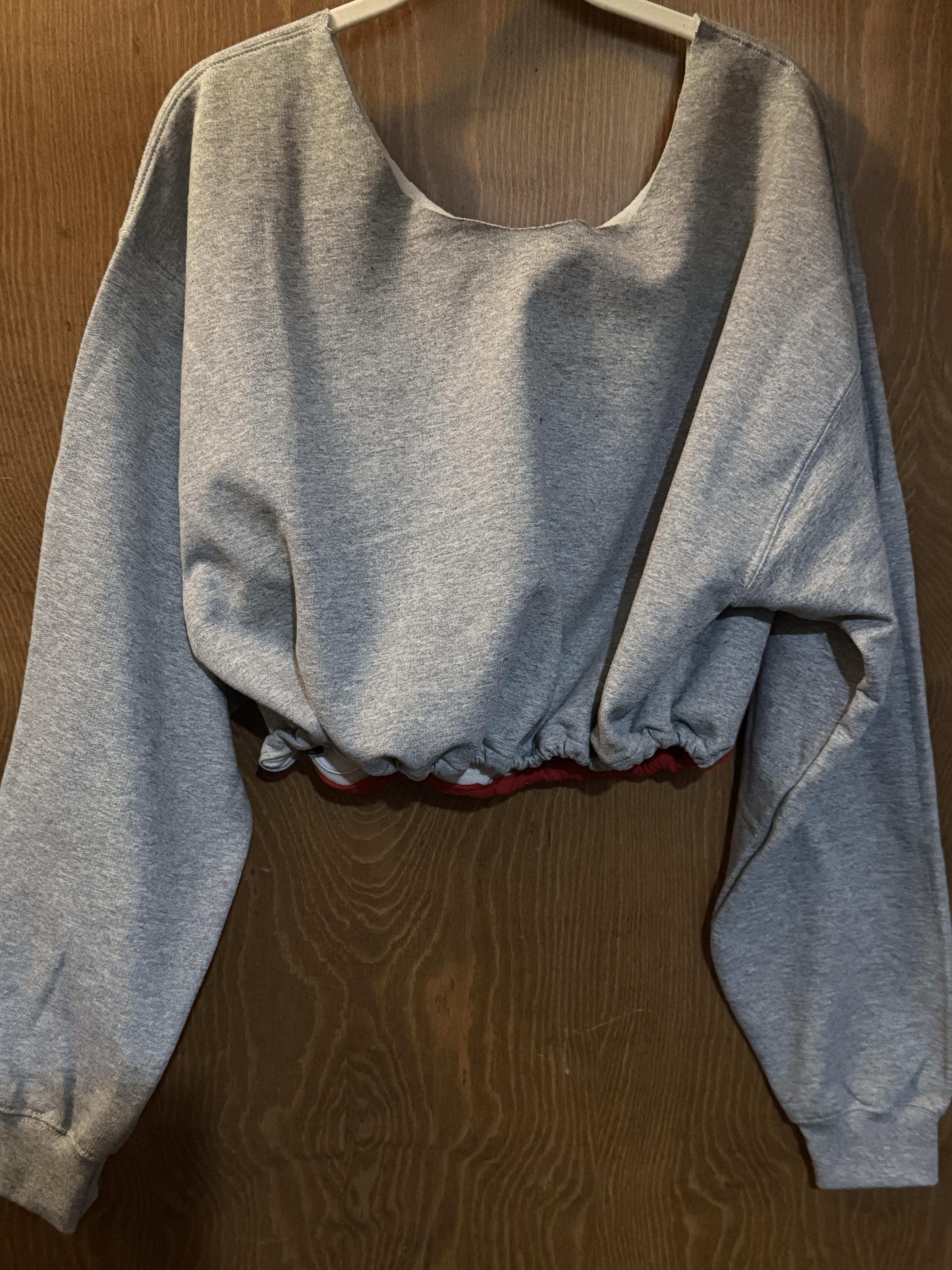 Cincinnati Reds Vintage 1990 Crop Sweatshirt MLB One Size SOLD OUT – Image 3