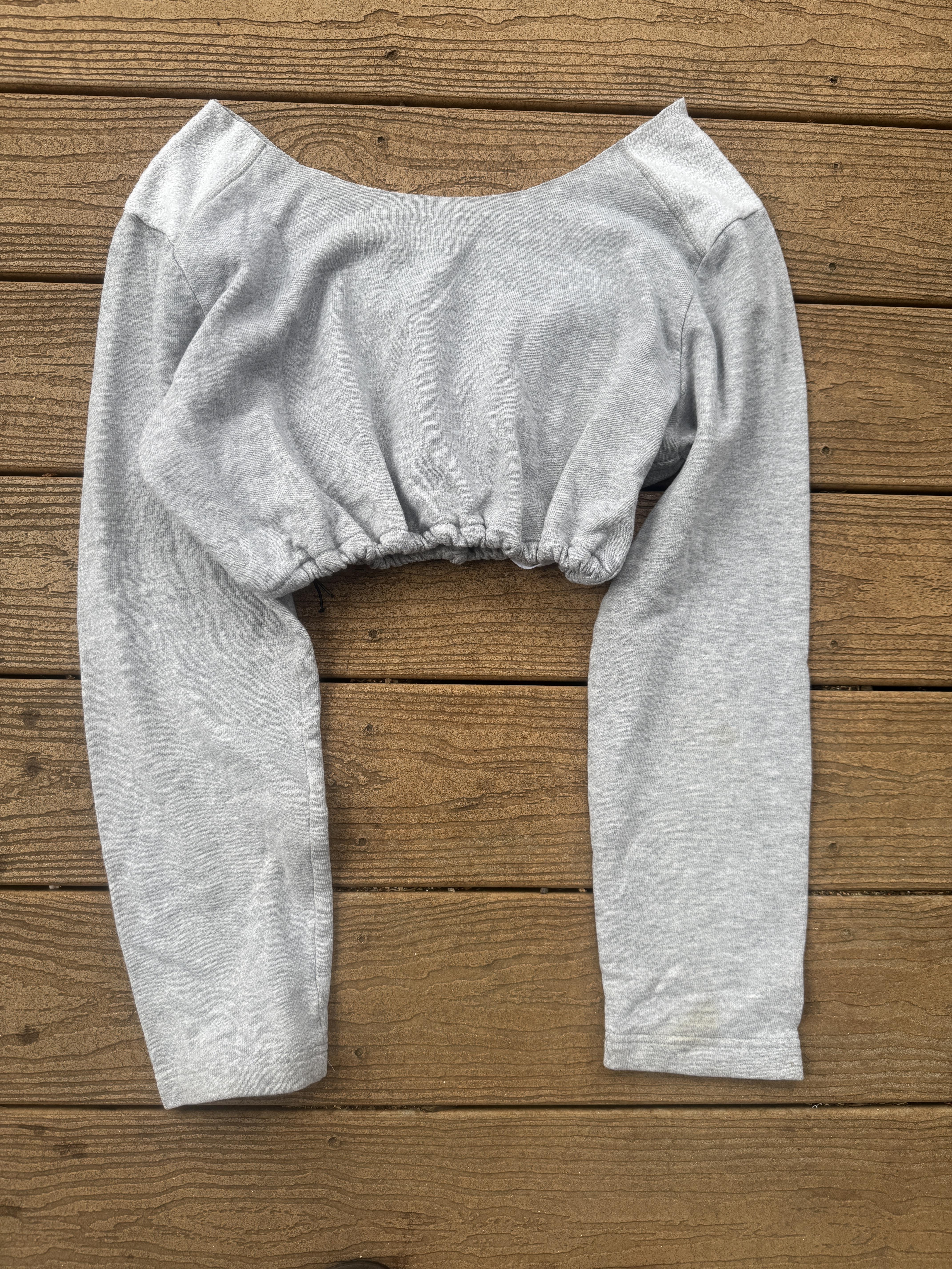  University of Hawaii Rainbows crop sweatshirt small – Image 2