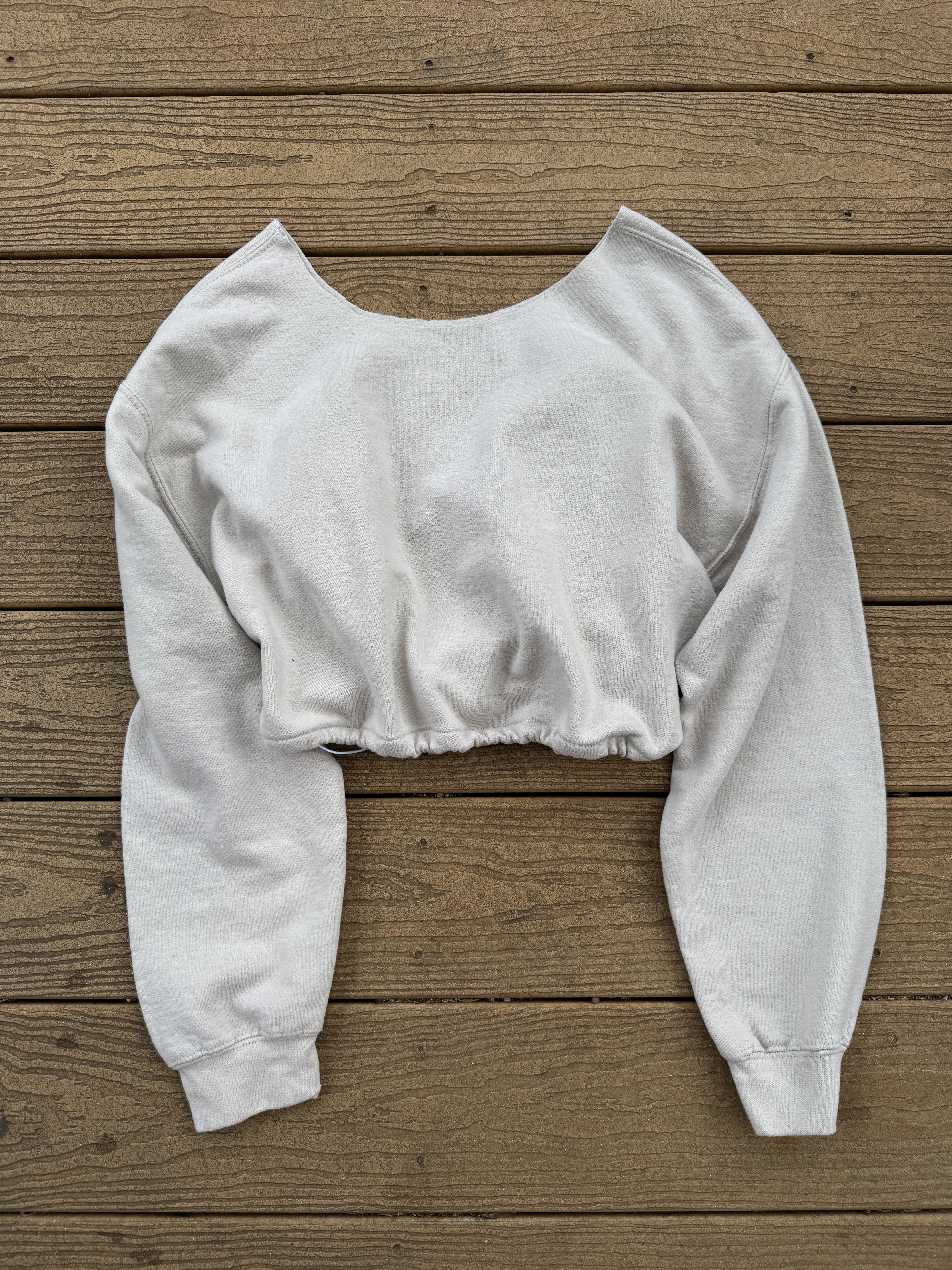 Harvard Crop  Vintage sweatshirt medium – Image 4