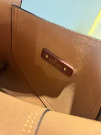Gucci Softbit Textured Leather Tote Super Master (Burgundy) – Image 4