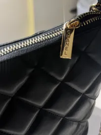 Chanel Quilted Hobo Clutch Bag – Image 5