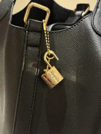 Hermes Pre Owned Bag  – Image 5