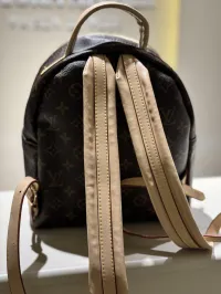 Louis Vuitton Backpack   – Image 4
