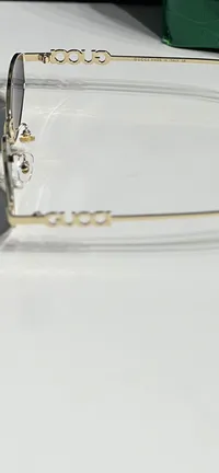 Gucci gold-toned metal frame – Image 4