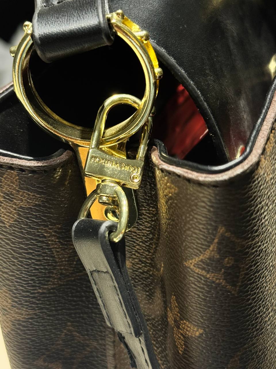 Louis Vuitton Bag – Image 4