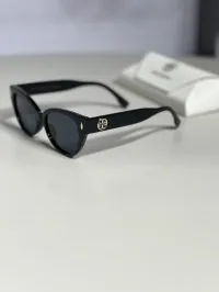 Tory Burch Tinted Sunglasses – Image 2