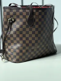 louis vuitton bag large super master  – Image 5