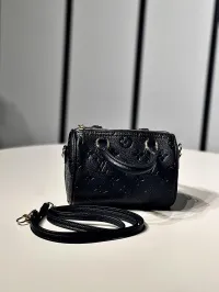 Louis Vuitton bag – Image 2